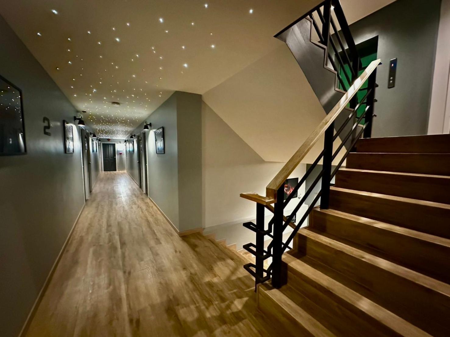 Bed-Room At Suvarnabhumi Airport - Newly Renovated Bangkok Exterior photo